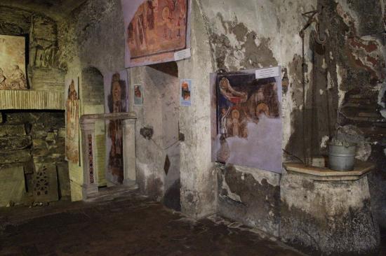 TRIPPLUS_SANTA MARIA IN VIA LATA E CRIPTA (foto)