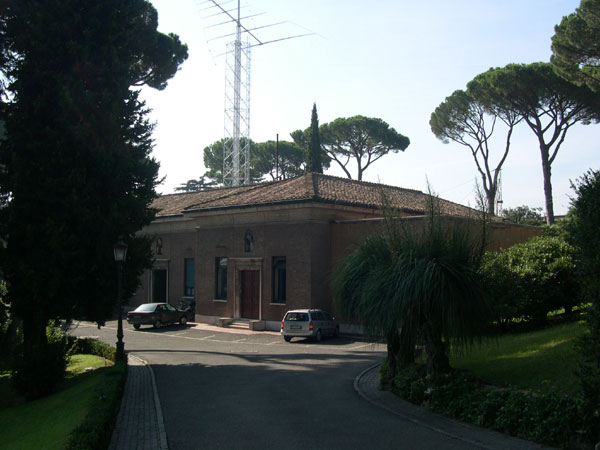 TRIPPLUS_MUSEO_RADIO_VATICANA_foto