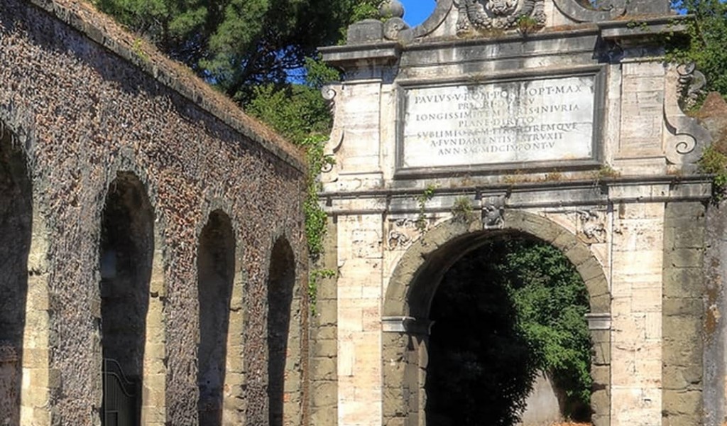 TRIPPLUS_L'ANTICA VIA TIRADIAVOLI E IL SUO ARCO_foto_1