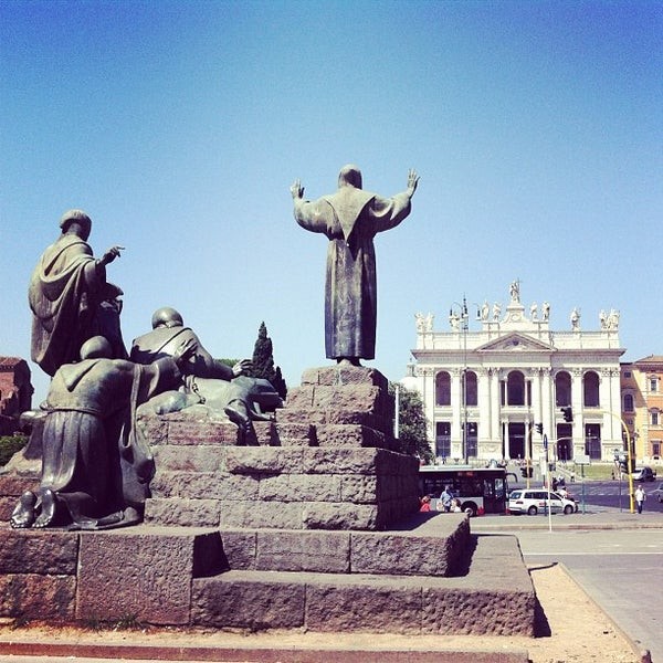 TRIPPLUS_OMAGGIO_ROMANO_A_SAN_FRANCESCO_D'ASSISI